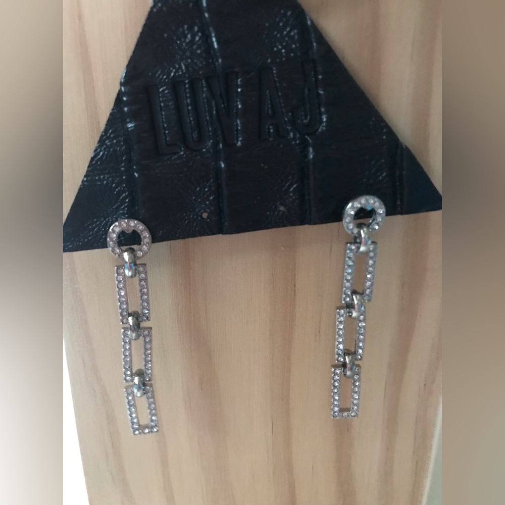LUV AJ Mini Chain Link Studs - Picture 3 of 8